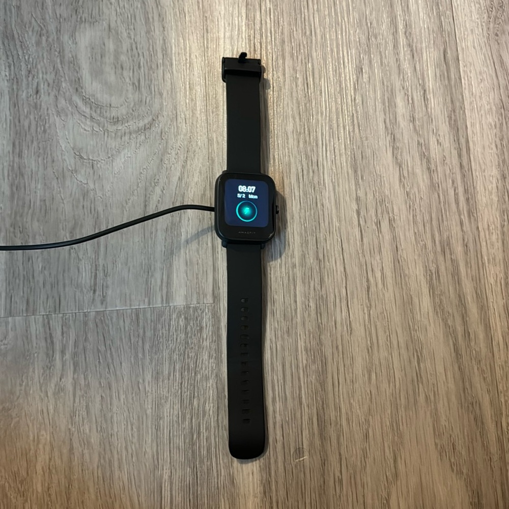 Used smart watch, water resistant
